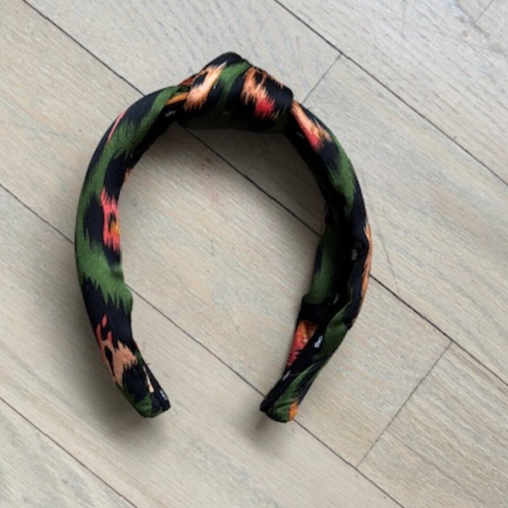 Lele Sadoughi Leopard Print Knot Headband